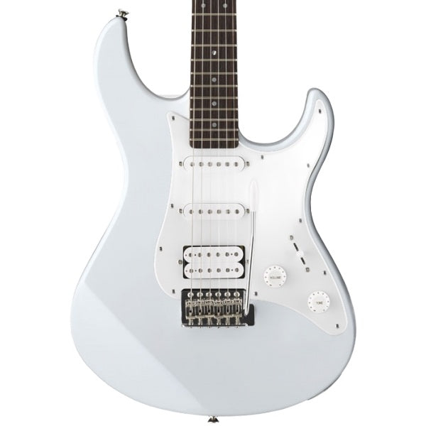 Yamaha PAC012 Pacifica Electric Guitar With Gig Bag -White