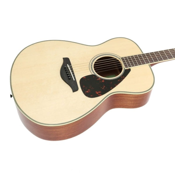 Yamaha FS820 Acoustic Guitar - Natural