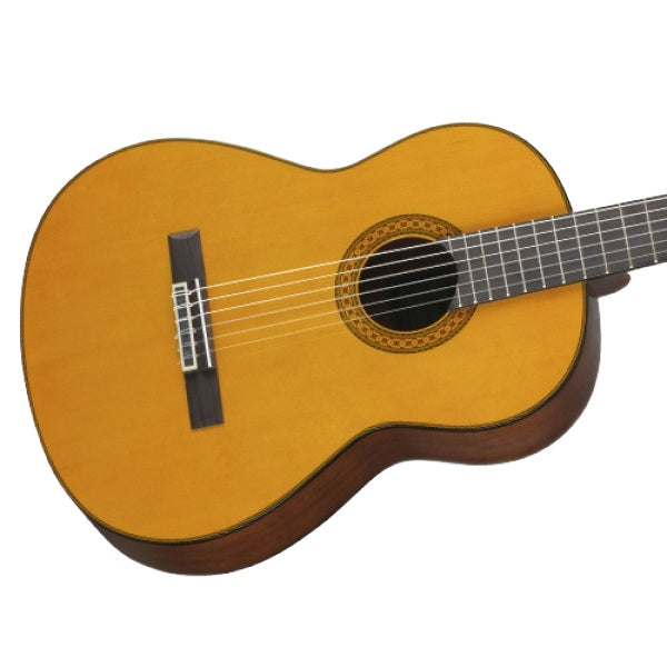 Yamaha C80 Full Size Classical Guitar (Natural)
