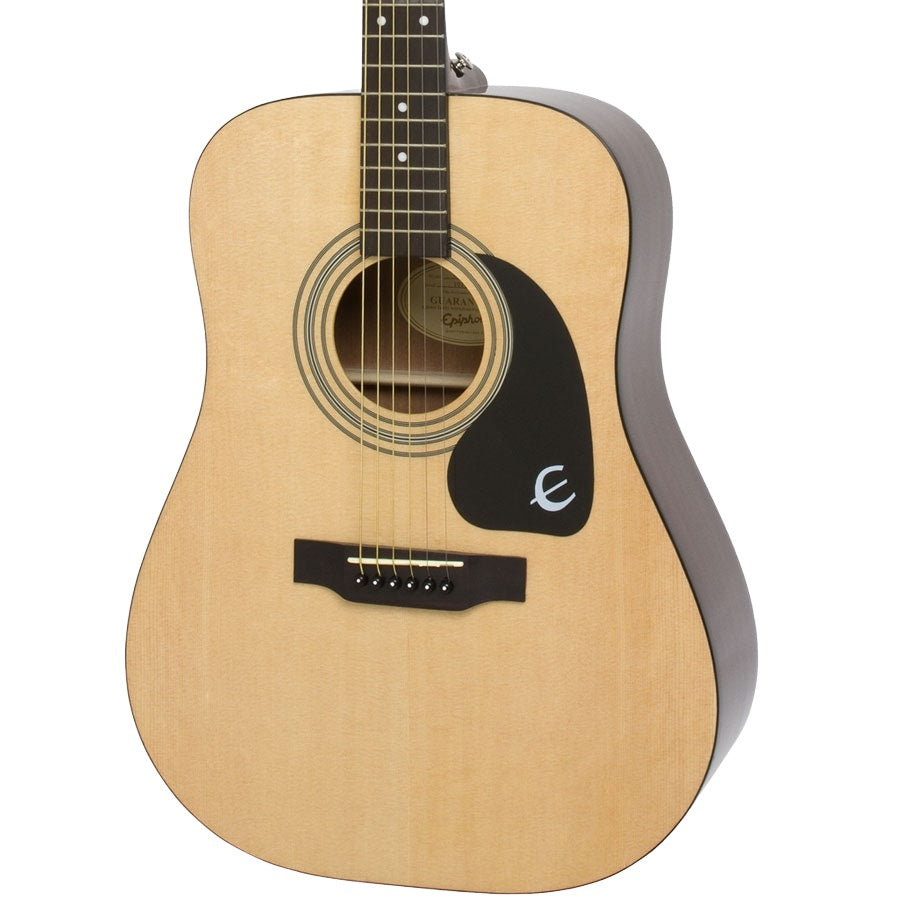 Yamaha F600 Acoustic Guitar