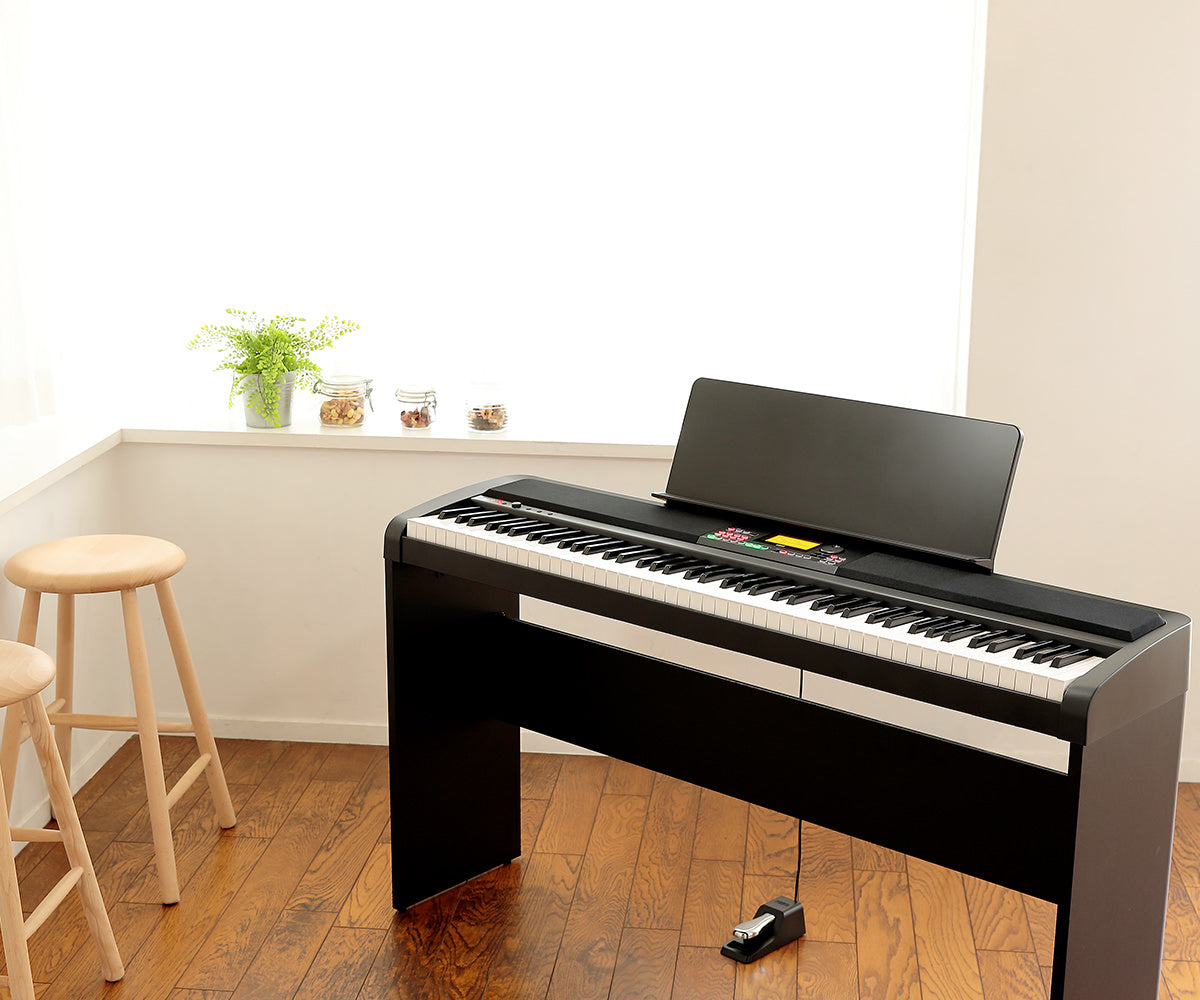 Korg, Digital Piano (with Adapter) XE20