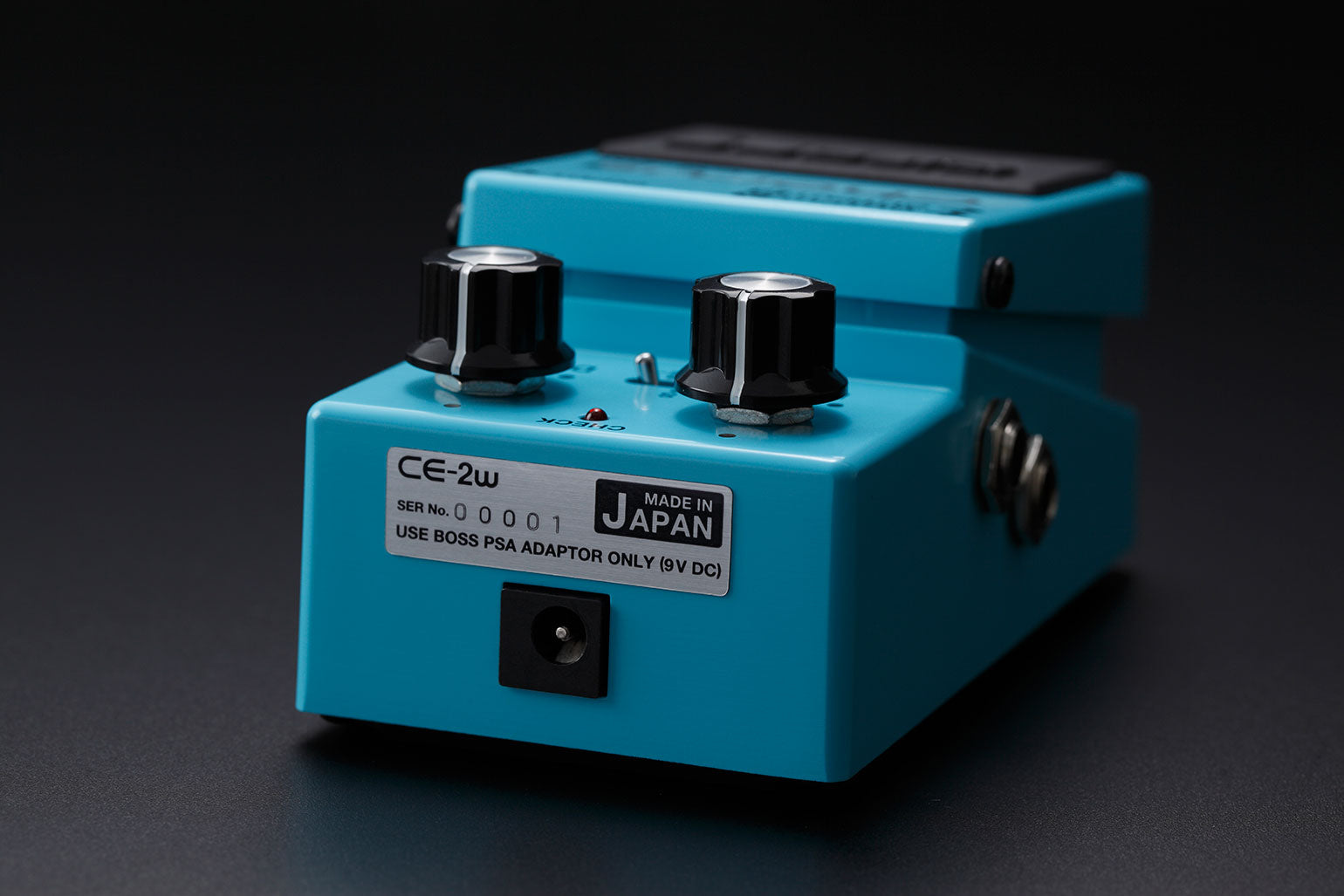 Boss CE-2W Waza Craft Chorus PedalBoss CE-2W Waza Craft Chorus Pedal