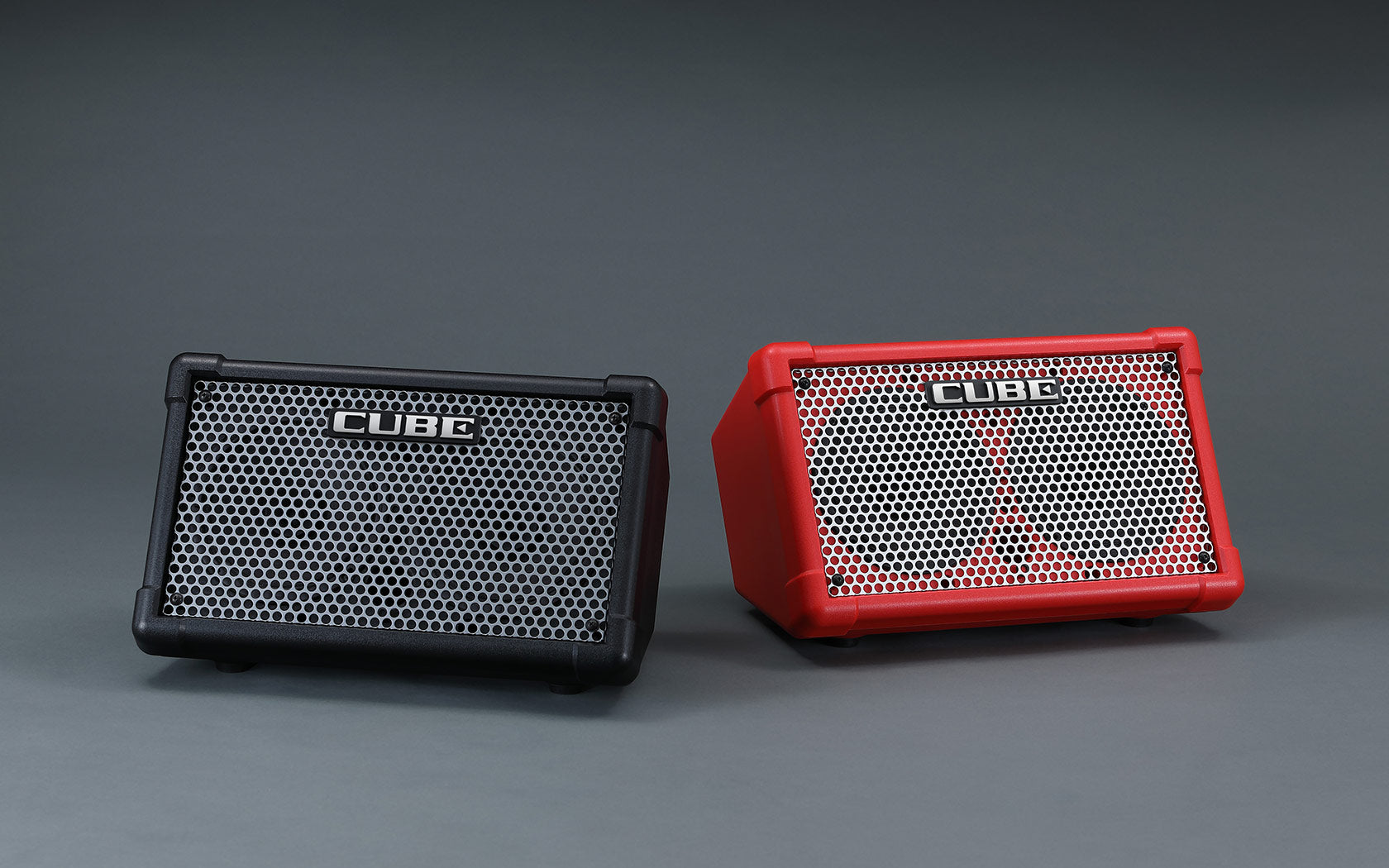 Boss CUBE Street 2-2x6.5" 10-watt Battery Powered Combo Amp