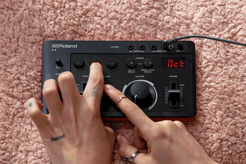 Roland AIRA Compact E-4 Voice Tweaker